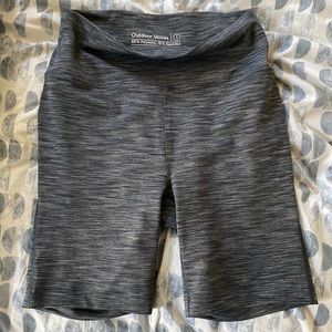 Outdoor voices freeform shorts 7" inseam
